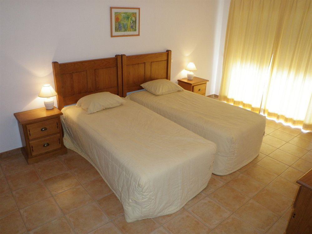 Waterside Village Apartments Praia Da Luz Экстерьер фото