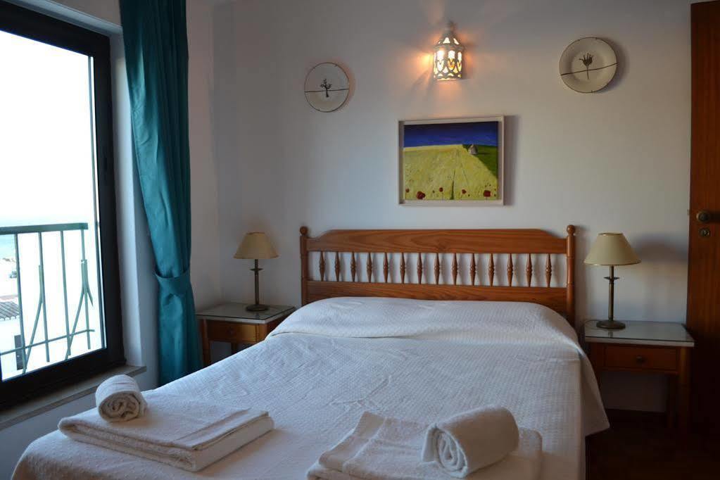 Waterside Village Apartments Praia Da Luz Экстерьер фото